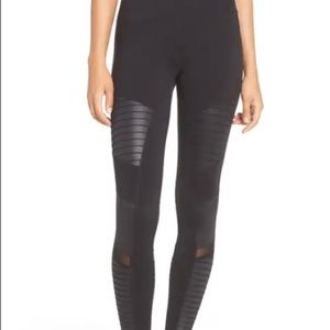 ALO High Waisted Moto Legging